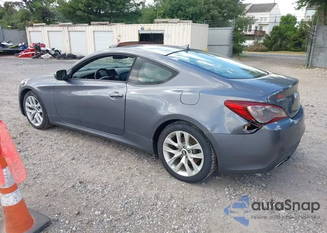 2014 Hyundai Genesis 2.0T Premium z USA, uszkodzony, nr VIN KMHHT6KD0EU116128